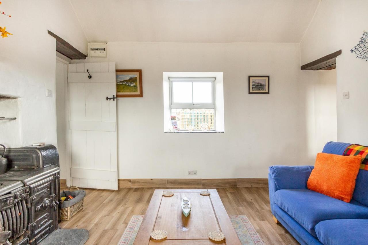 Blue Sky Cottage, Doolin Carrowauff Bagian luar foto