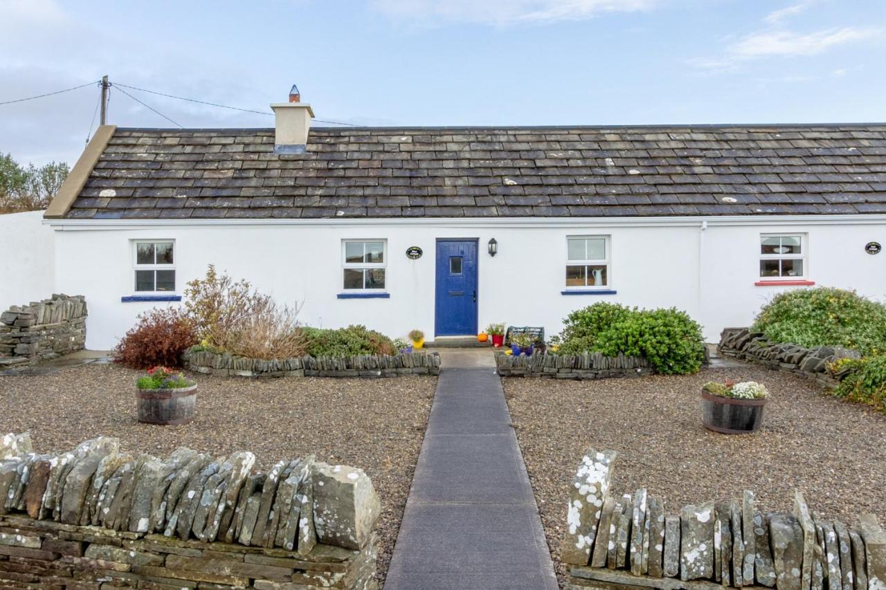 Blue Sky Cottage, Doolin Carrowauff Bagian luar foto